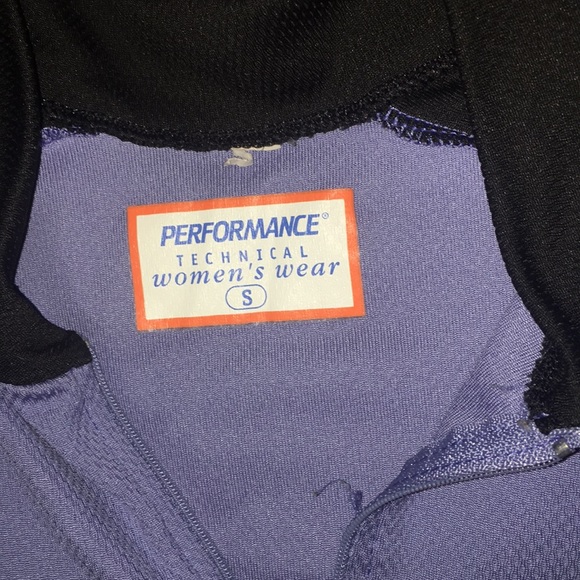 Performance Top - Picture 6 of 7